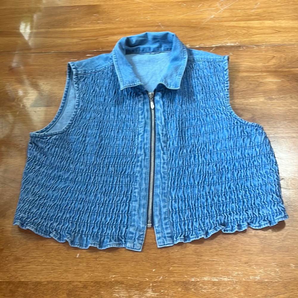 Super Soft Cropped Denim Vest
